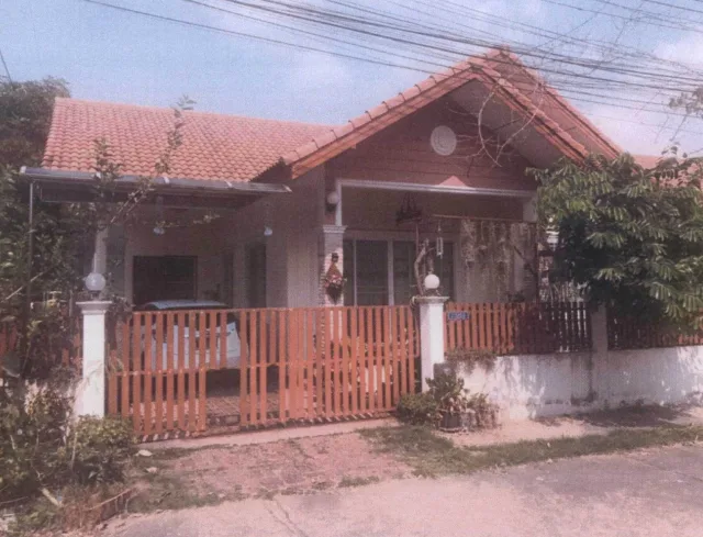 ขายทอดตลาด ที่ดินพร้อมสิ่งปลูกสร้าง ต.ห้วยใหญ่ อ.บางละมุง จ.ชลบุรี