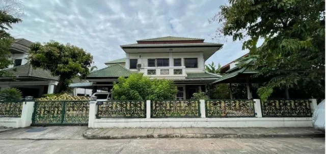 ขายทอดตลาด ที่ดินพร้อมสิ่งปลูกสร้าง ต.นาเกลือ อ.บางละมุง จ.ชลบุรี