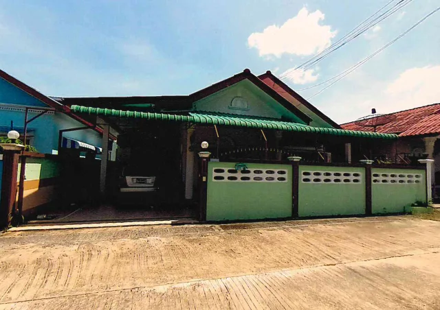 ขายทอดตลาด ที่ดินพร้อมสิ่งปลูกสร้าง ต.หนองปลาไหล อ.บางละมุง จ.ชลบุรี
