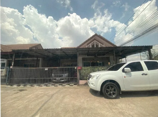 ขายทอดตลาด ที่ดินพร้อมสิ่งปลูกสร้าง ต.บ่อวิน อ.ศรีราชา จ.ชลบุรี