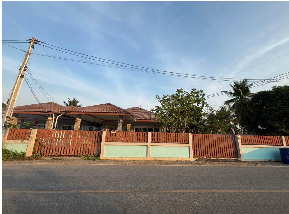 ขายทอดตลาด ที่ดินพร้อมสิ่งปลูกสร้าง ต.หนองปลาไหล อ.บางละมุง จ.ชลบุรี