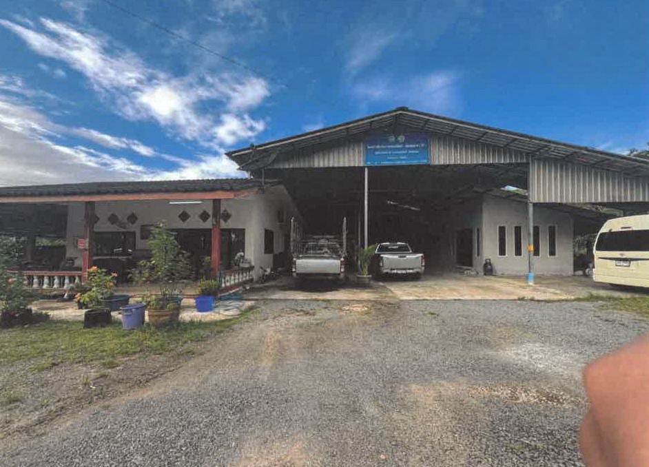 ขายทอดตลาด ที่ดินพร้อมสิ่งปลูกสร้าง ต.แสนตุ้ง อ.เขาสมิง จ.ตราด