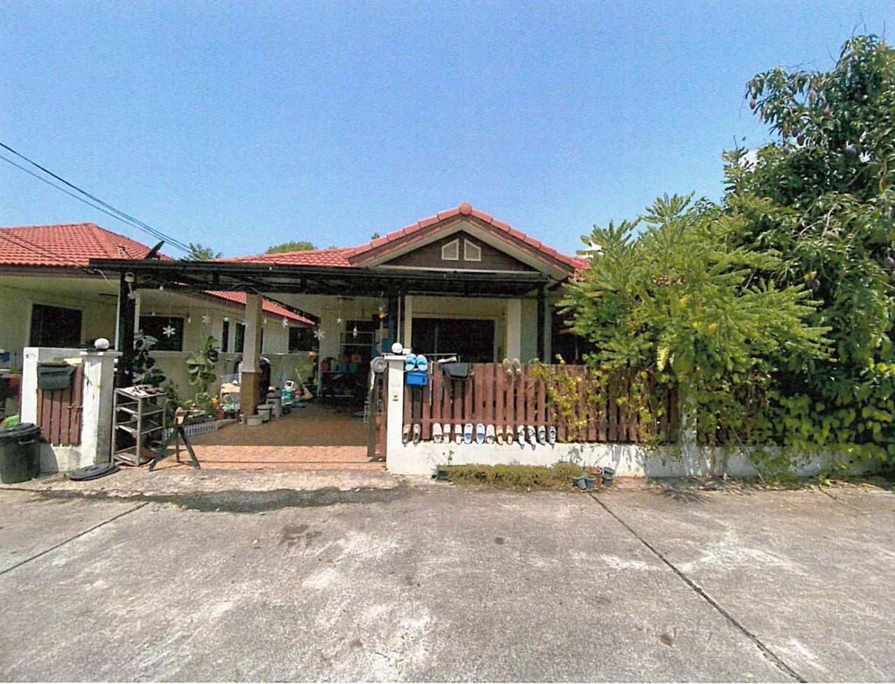 ขายทอดตลาด ที่ดินพร้อมสิ่งปลูกสร้าง ต.บึง อ.ศรีราชา จ.ชลบุรี