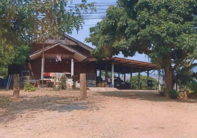ขายทอดตลาด ที่ดินพร้อมสิ่งปลูกสร้าง ต.ดงดำ อ.ลี้ จ.ลำพูน