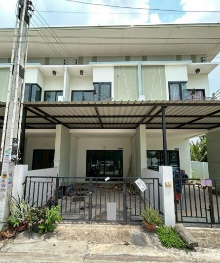 ขายทอดตลาด ที่ดินพร้อมสิ่งปลูกสร้าง ต.บ่อวิน อ.ศรีราชา จ.ชลบุรี