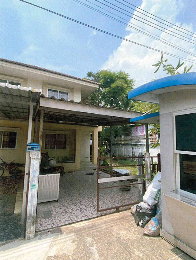 ขายทอดตลาด ที่ดินพร้อมสิ่งปลูกสร้าง ต.บ่อวิน อ.ศรีราชา จ.ชลบุรี