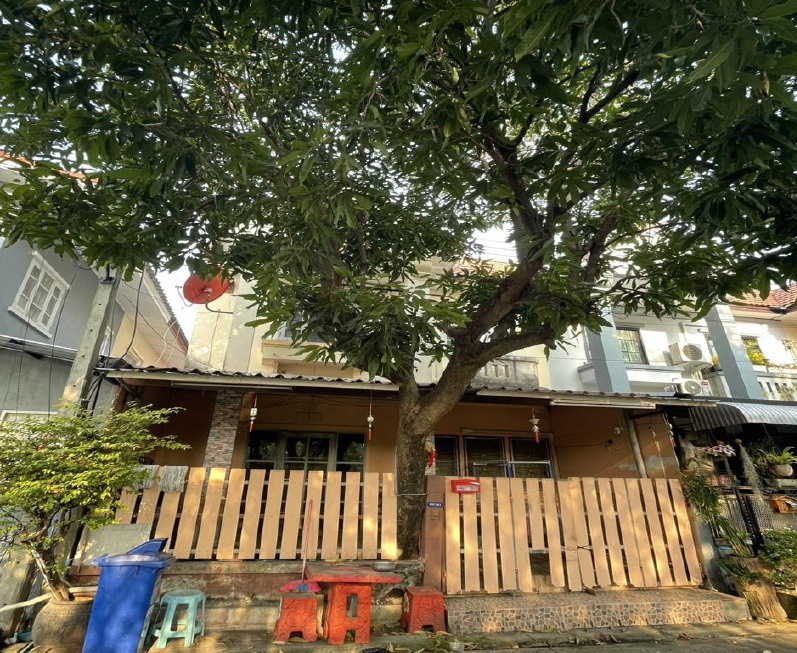 ขายทอดตลาด ที่ดินพร้อมสิ่งปลูกสร้าง ต.ละหาร อ.บางบัวทอง จ.นนทบุรี