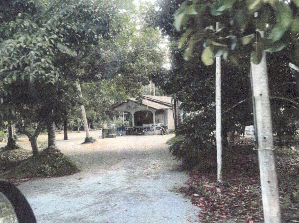 ขายทอดตลาด ที่ดินพร้อมสิ่งปลูกสร้าง ต.สี่ขีด อ.สิชล จ.นครศรีธรรมราช