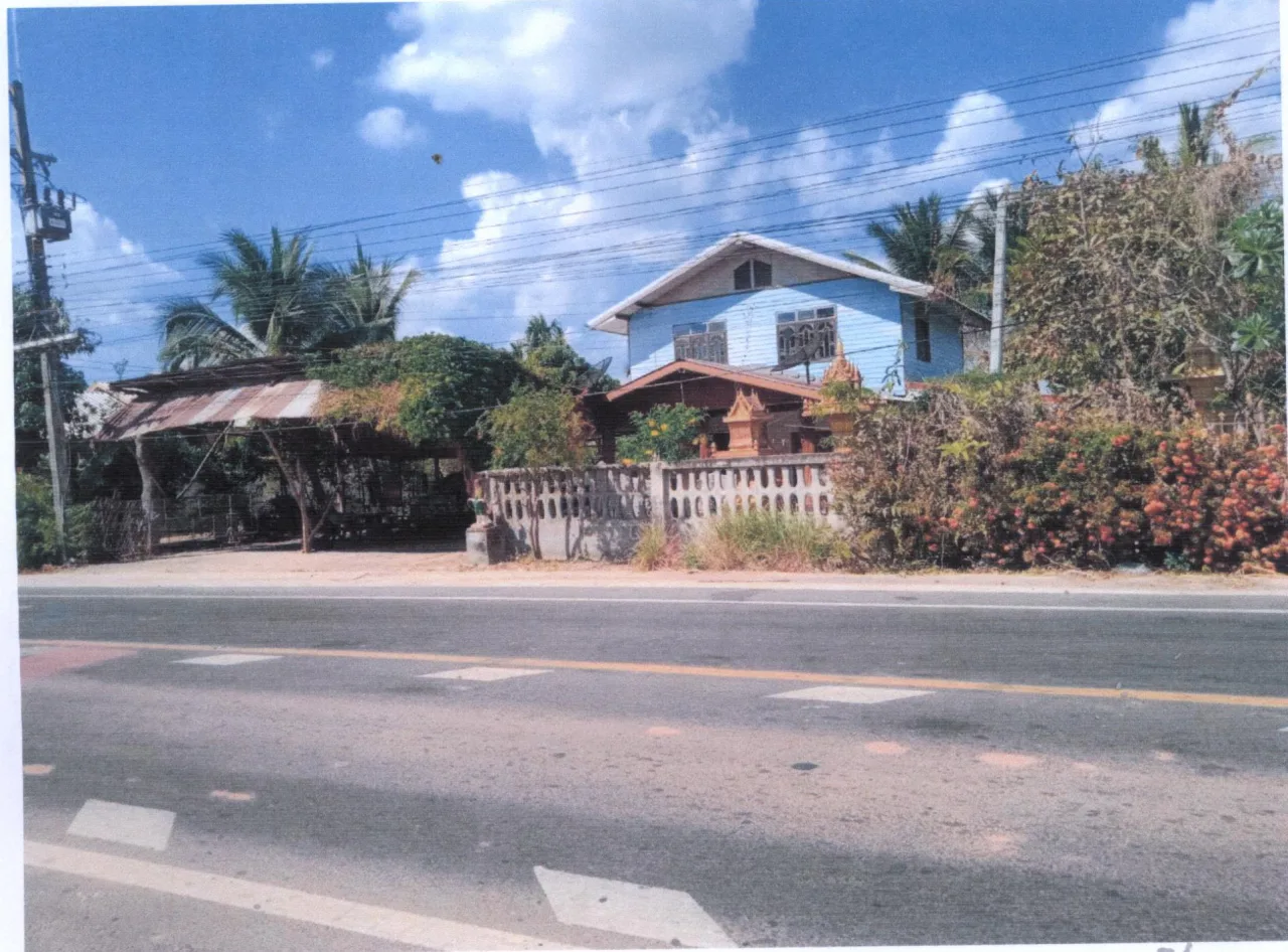 ขายทอดตลาด ที่ดินพร้อมสิ่งปลูกสร้าง ต.เมืองแฝก อ.ลำปลายมาศ จ.บุรีรัมย์