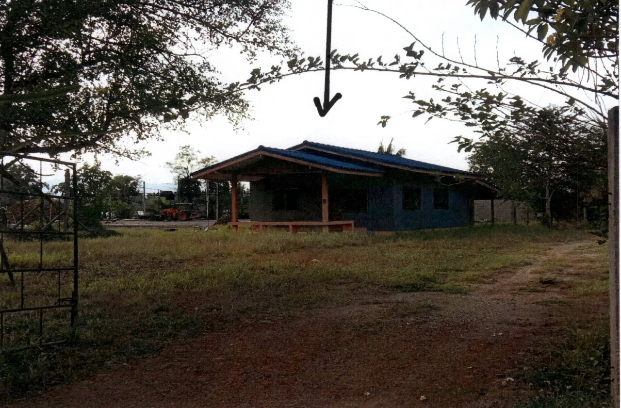 ขายทอดตลาด ที่ดินพร้อมสิ่งปลูกสร้าง ต.อ่างทอง อ.ทับสะแก จ.ประจวบคีรีขันธ์