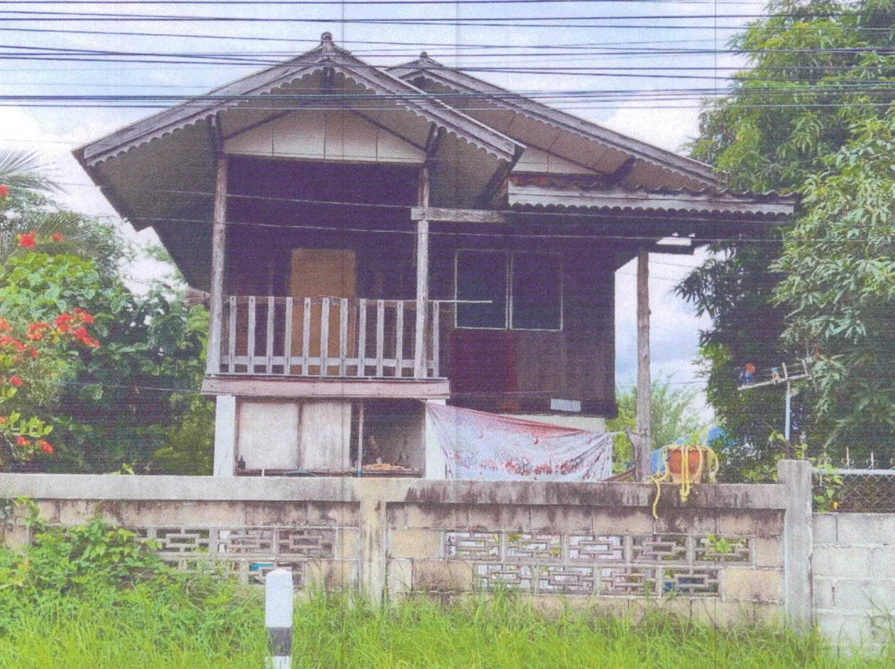 ขายทอดตลาด ที่ดินพร้อมสิ่งปลูกสร้าง ต.ดงสุวรรณ อ.ดอกคำใต้ จ.พะเยา