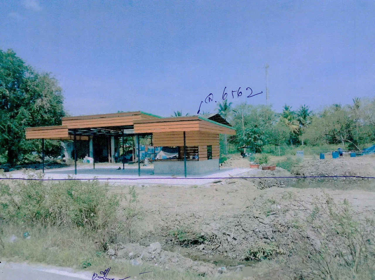 ขายทอดตลาด ที่ดินพร้อมสิ่งปลูกสร้าง ต.บานา อ.เมืองปัตตานี จ.ปัตตานี