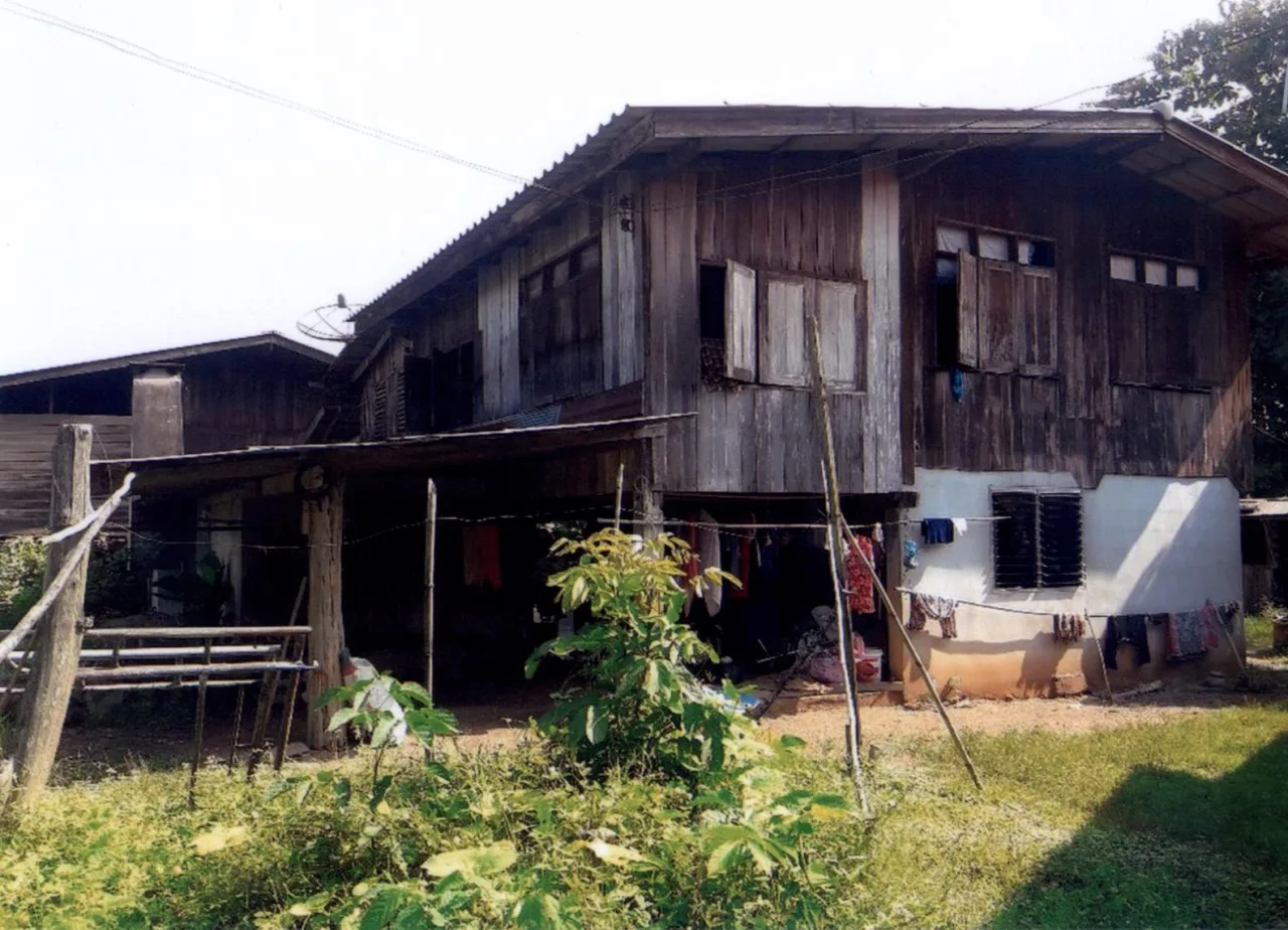 ขายทอดตลาด ที่ดินพร้อมสิ่งปลูกสร้าง ต.บ้านปิน อ.ลอง จ.แพร่