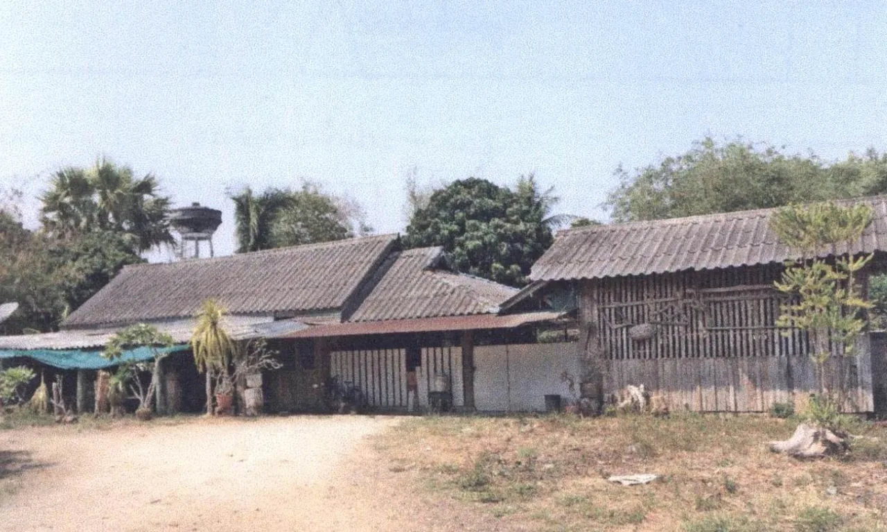 ขายทอดตลาด ที่ดินพร้อมสิ่งปลูกสร้าง ต.ทุ่งฝาย อ.เมืองลำปาง จ.ลำปาง