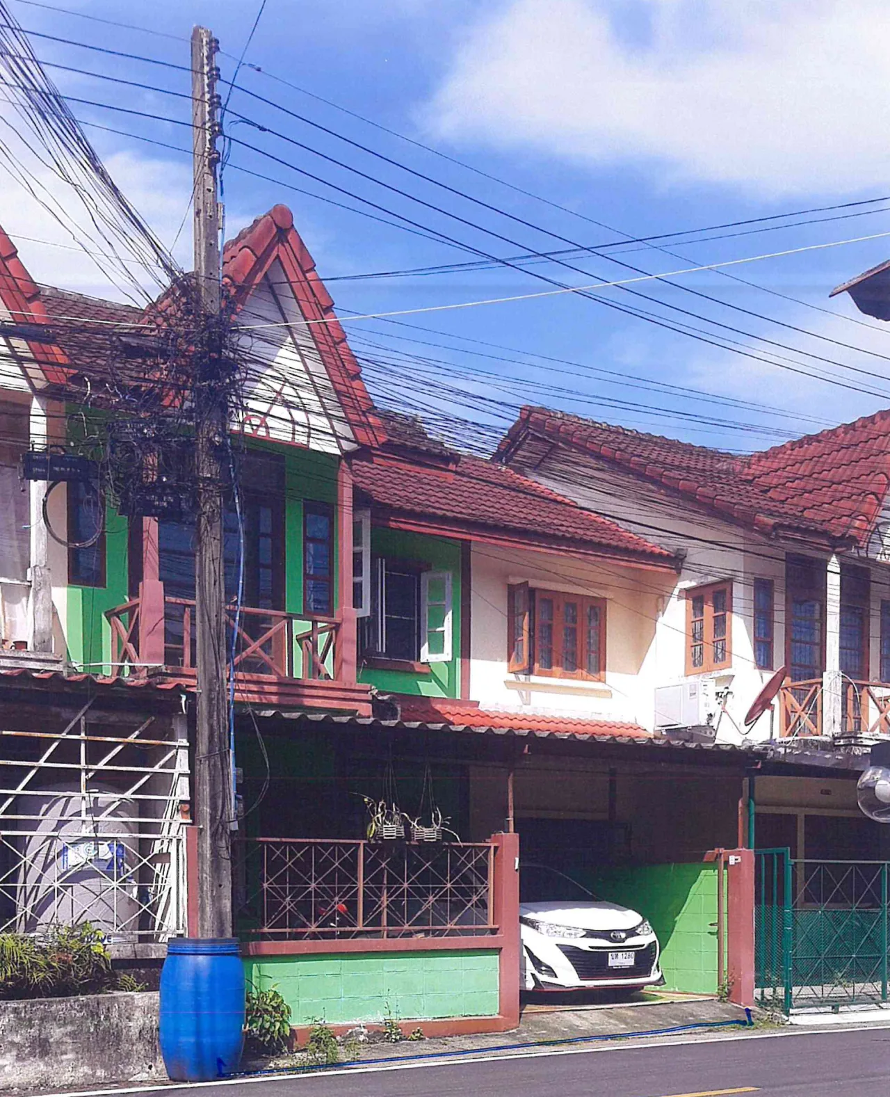 ขายทอดตลาด ที่ดินพร้อมสิ่งปลูกสร้าง ต.น้ำคอก อ.เมืองระยอง จ.ระยอง