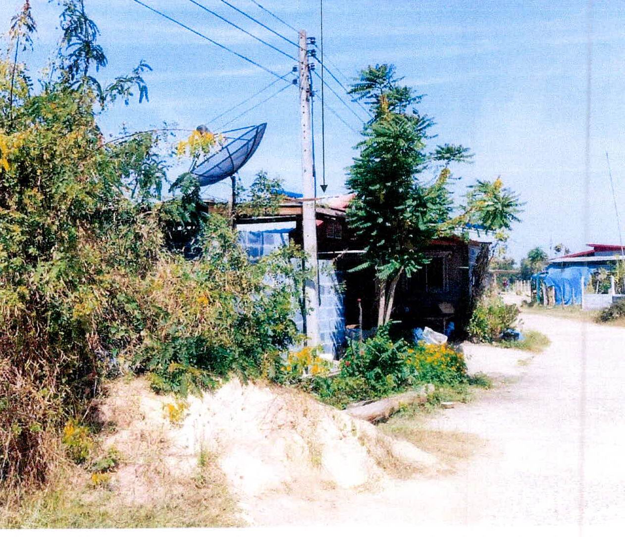ขายทอดตลาด ที่ดินพร้อมสิ่งปลูกสร้าง ต.ตำแย อ.กิ่งอำเภอพยุห์ จ.ศรีสะเกษ