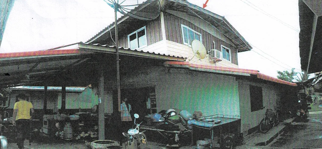 ขายทอดตลาด ที่ดินพร้อมสิ่งปลูกสร้าง ต.กำแพง อ.อุทุมพรพิสัย จ.ศรีสะเกษ