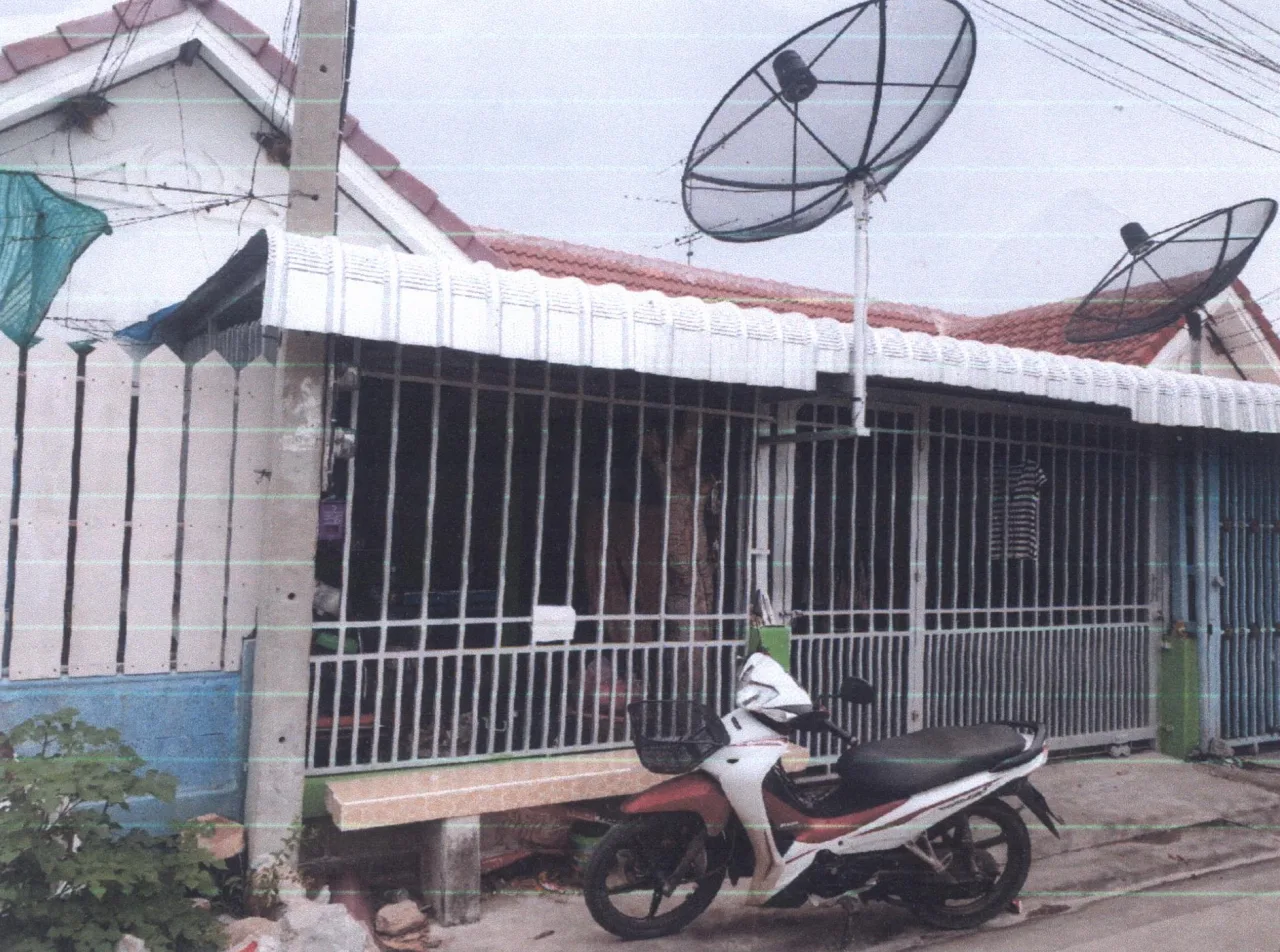 ขายทอดตลาด ที่ดินพร้อมสิ่งปลูกสร้าง ต.ช่องสาริกา อ.พัฒนานิคม จ.ลพบุรี