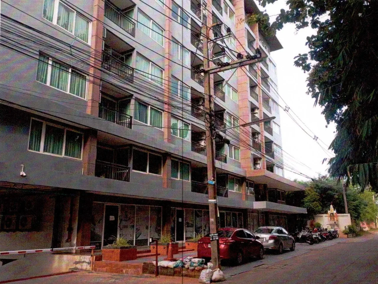 ขายทอดตลาด ห้องชุด ต.สุรศักดิ์ อ.ศรีราชา จ.ชลบุรี