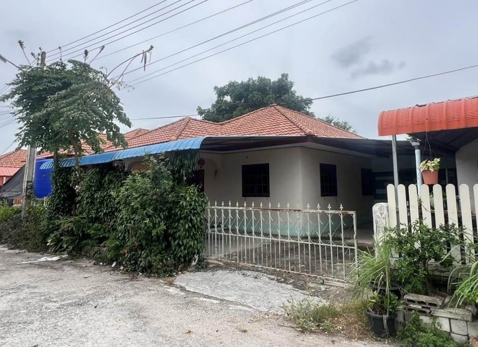 ขายทอดตลาด ที่ดินพร้อมสิ่งปลูกสร้าง ต.ห้วยโป่ง อ.เมืองระยอง จ.ระยอง