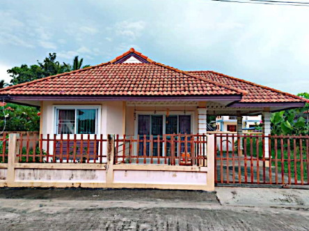 ขายทอดตลาด ที่ดินพร้อมสิ่งปลูกสร้าง ต.สำนักท้อน อ.บ้านฉาง จ.ระยอง
