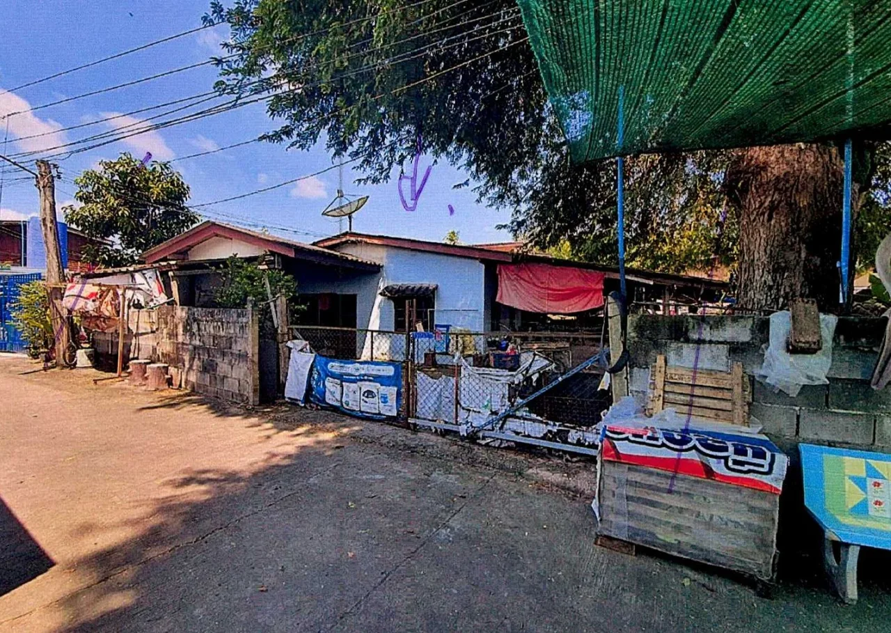 ขายทอดตลาด ที่ดินพร้อมสิ่งปลูกสร้าง ต.หนองชาก อ.บ้านบึง จ.ชลบุรี