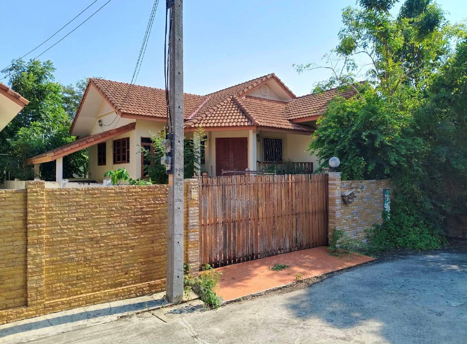 ขายทอดตลาด ที่ดินพร้อมสิ่งปลูกสร้าง ต.ลาดใหญ่ อ.เมืองสมุทรสงคราม จ.สมุทรสงคราม