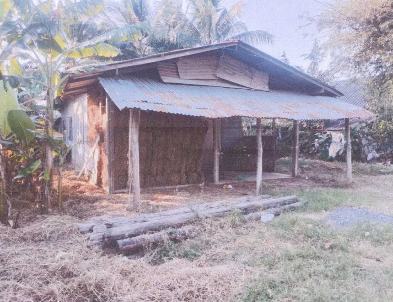 ขายทอดตลาด ที่ดินพร้อมสิ่งปลูกสร้าง ต.ตาอ็อง อ.เมืองสุรินทร์ จ.สุรินทร์