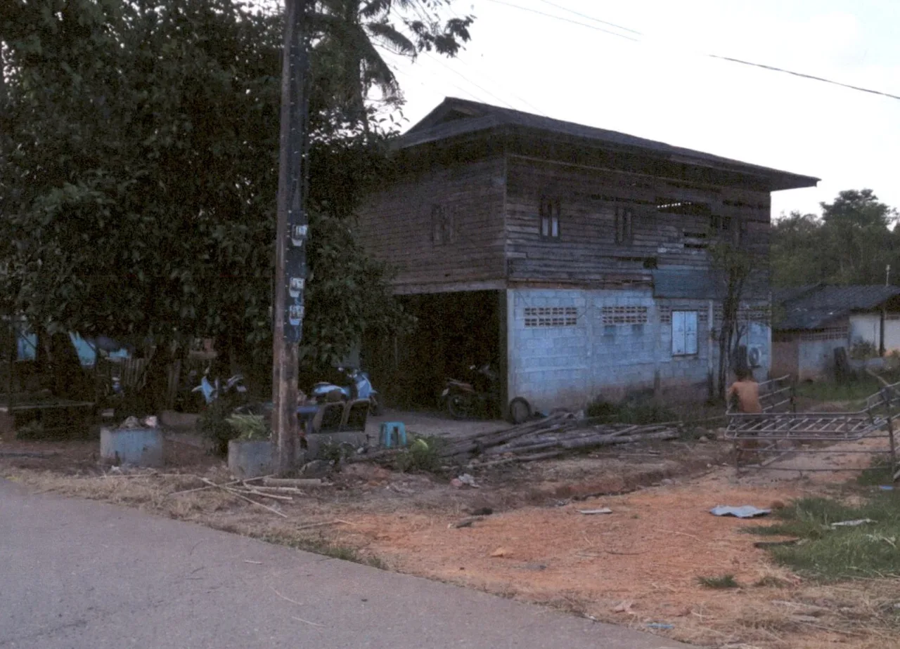 ขายทอดตลาด ที่ดินพร้อมสิ่งปลูกสร้าง ต.บ้านพรุ อ.หาดใหญ่ จ.สงขลา
