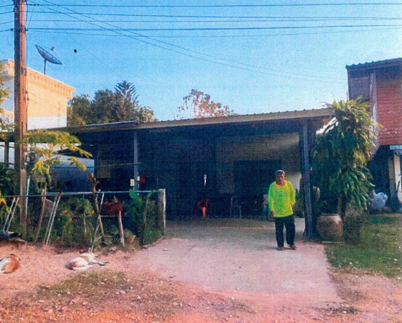 ขายทอดตลาด ที่ดินพร้อมสิ่งปลูกสร้าง ต.ช่างปี่ อ.ศีขรภูมิ จ.สุรินทร์