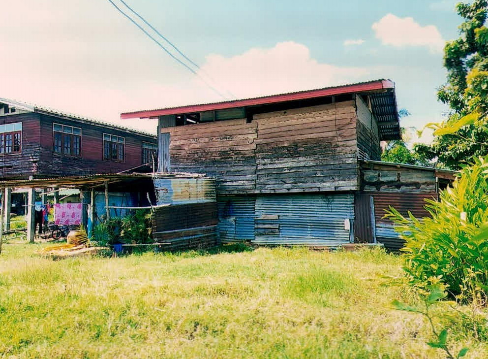 ขายทอดตลาด ที่ดินพร้อมสิ่งปลูกสร้าง ต.กระเทียม อ.สังขะ จ.สุรินทร์