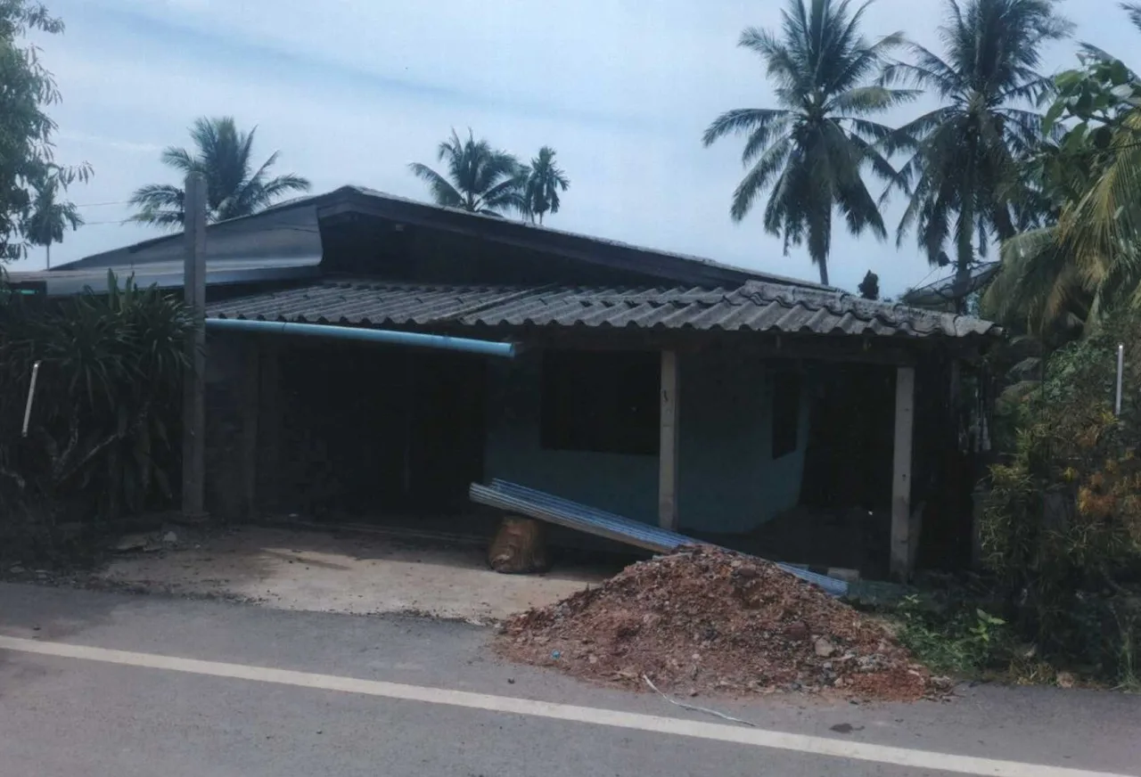 ขายทอดตลาด ที่ดินพร้อมสิ่งปลูกสร้าง ต.น้ำผุด อ.ละงู จ.สตูล