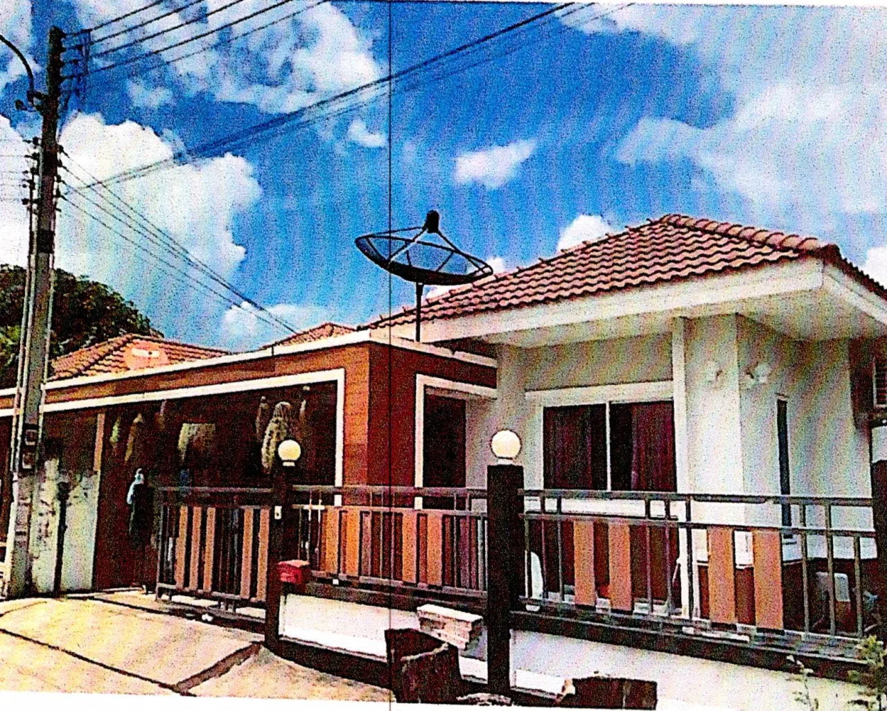 ขายทอดตลาด ที่ดินพร้อมสิ่งปลูกสร้าง ต.สุรศักดิ์ อ.ศรีราชา จ.ชลบุรี