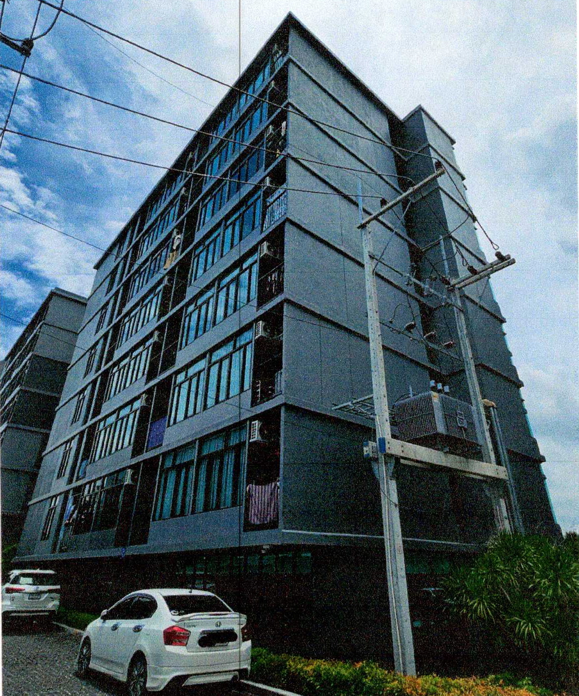 ขายทอดตลาด ห้องชุด ต.บ้านเก่า อ.พานทอง จ.ชลบุรี