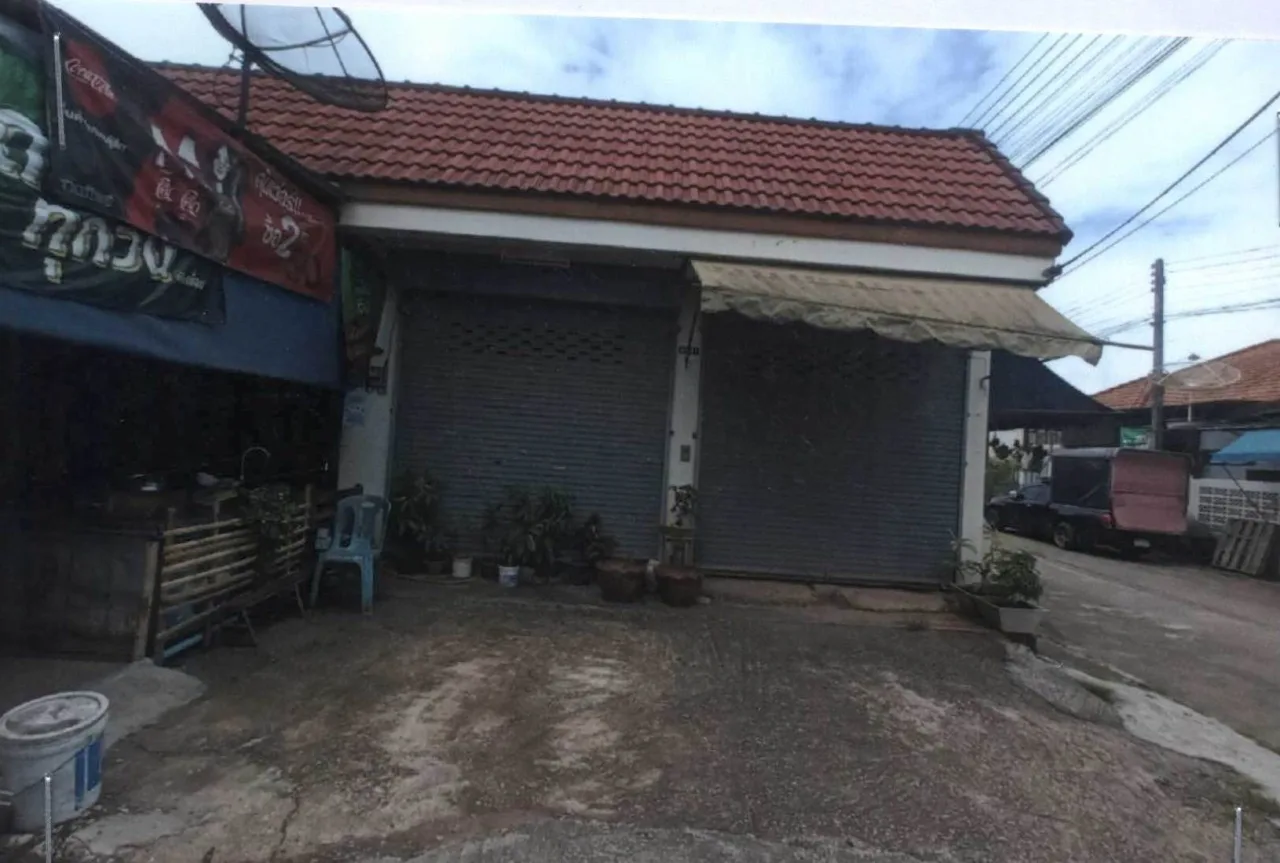 ขายทอดตลาด ที่ดินพร้อมสิ่งปลูกสร้าง ต.มะขามเตี้ย อ.เมืองสุราษฎร์ธานี จ.สุราษฎร์ธานี