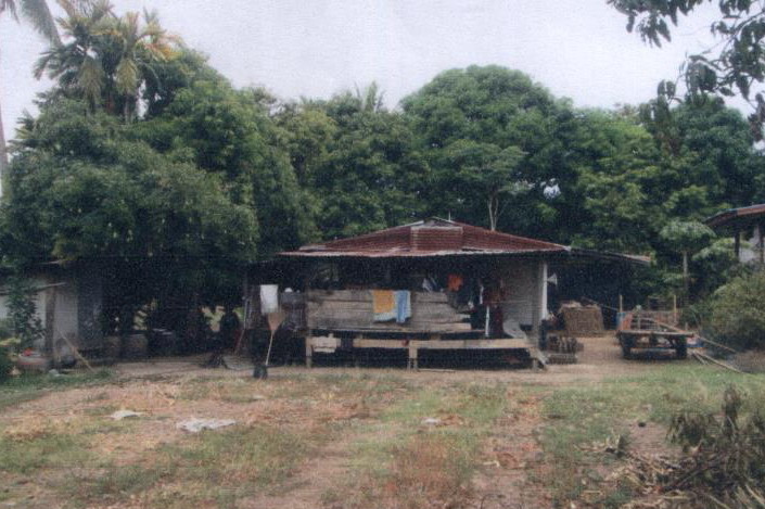 ขายทอดตลาด ที่ดินพร้อมสิ่งปลูกสร้าง ต.ทับผึ้ง อ.ศรีสำโรง จ.สุโขทัย