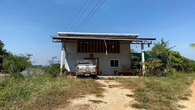 ขายทอดตลาด ที่ดินพร้อมสิ่งปลูกสร้าง ต.ท่าฉนวน อ.กงไกรลาศ จ.สุโขทัย