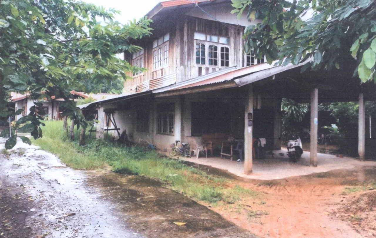 ขายทอดตลาด ที่ดินพร้อมสิ่งปลูกสร้าง ต.นาคำ อ.ศรีเมืองใหม่ จ.อุบลราชธานี